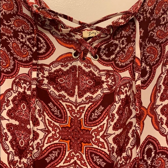 Off shoulder flowy top - Picture 5 of 6